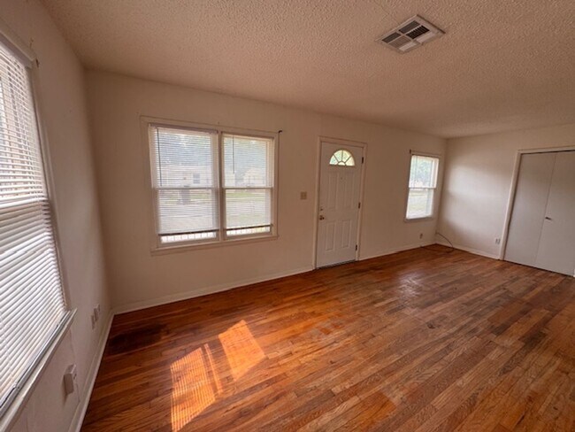 Photo - Norman 2 bed cutie, clean and ready for move in!  covered porch and storage shed!