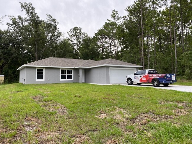 Photo - Custom Home - Desirable SW Ocala Neighborhood 3/2/2 **Won't Last**