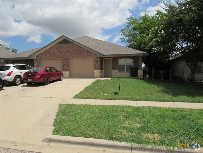 Building Photo - 4809 John David Dr Rental