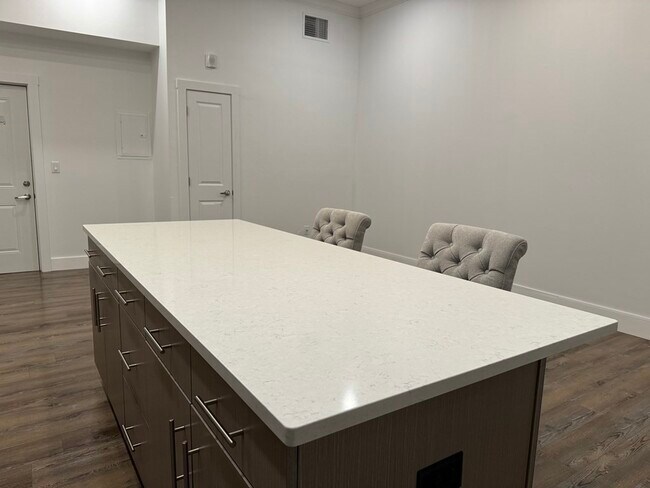 Photo - 75-77 Prospect St Unit 4