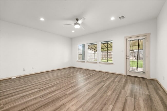 Building Photo - 7326 Teton Creek Trace