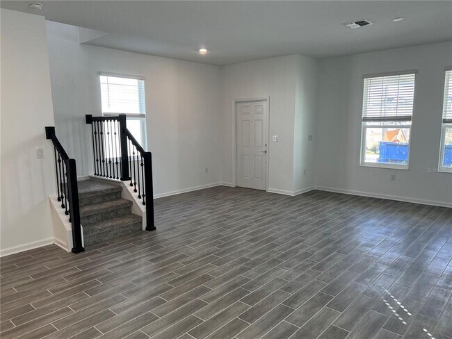 Photo - 1446 Waverunner Ln