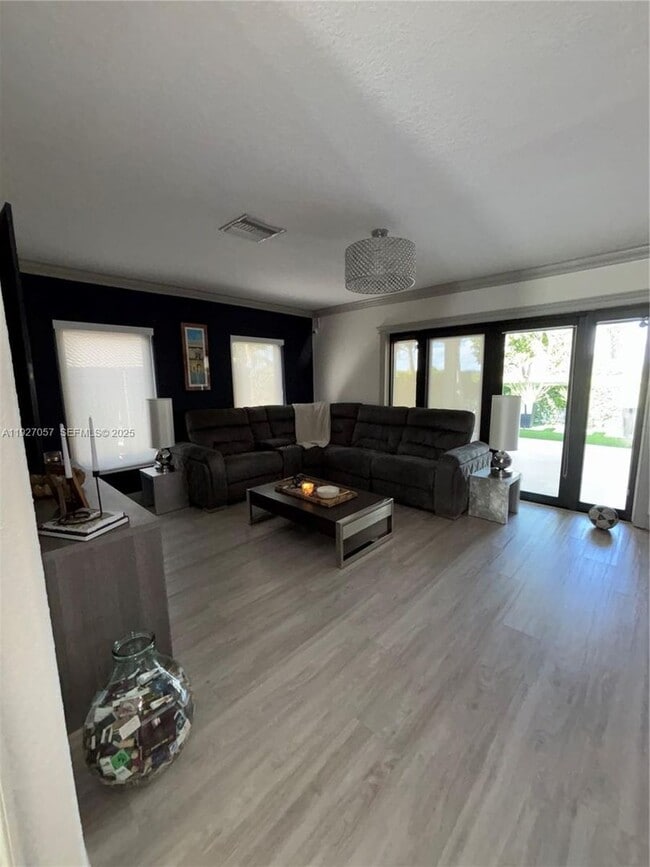 Photo - 16551 SW 75th St