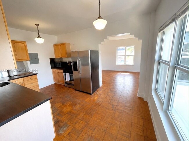 4035 Meridian Ave Unit 305