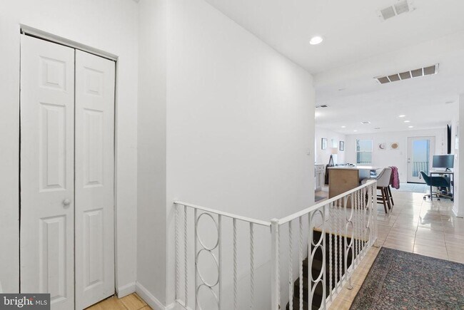 Photo - 2403 Fairmount Ave