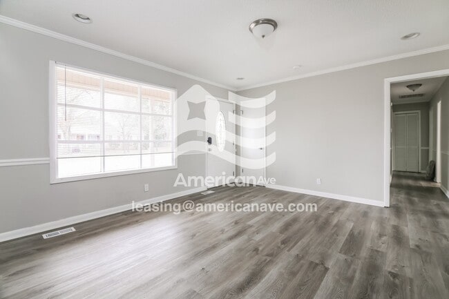 Photo - 3102 Player Ave