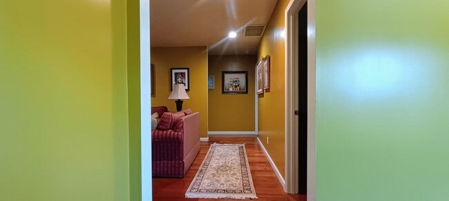 Photo - 21323 Conradi Ave
