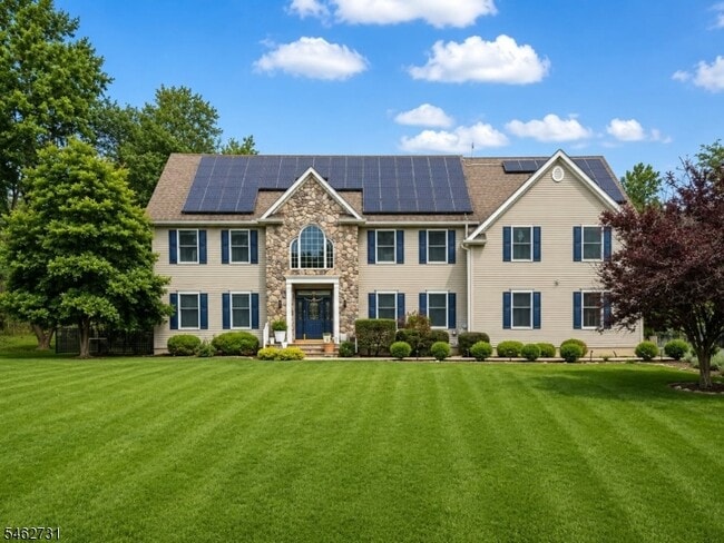 164 E Mountain Rd