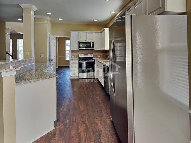 Photo - 1213 Travelers Pl