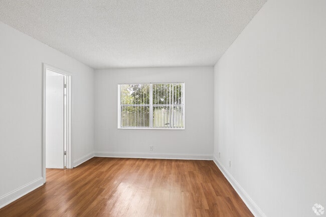 The Peacock II - 2BR, 2BA - 850SF - Bedroom