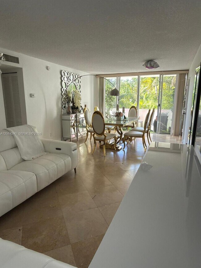 Photo - 2160 SW 16th Ave Unit 320