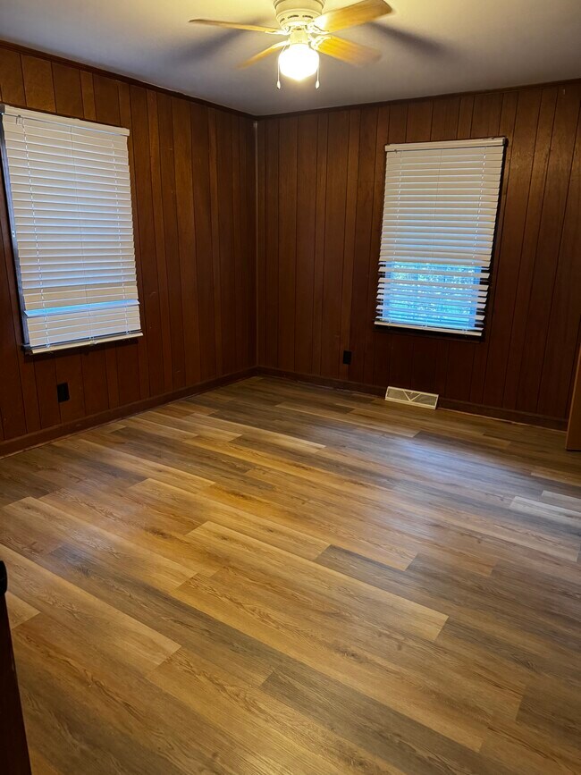 Dormitorio #1 - 176 Hardwood Ln Unidad B