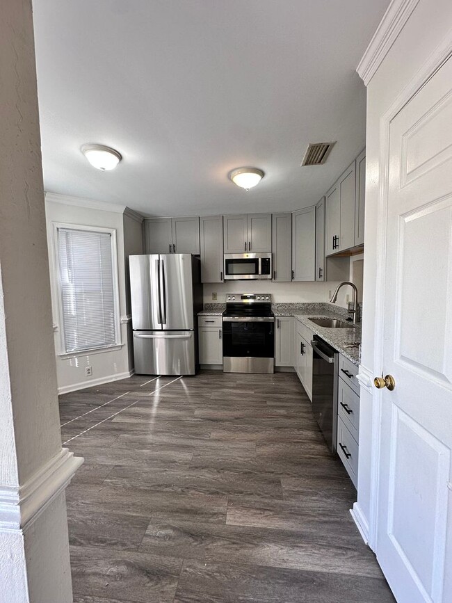 Photo - Beautiful Condo in desired Chicks Beach area