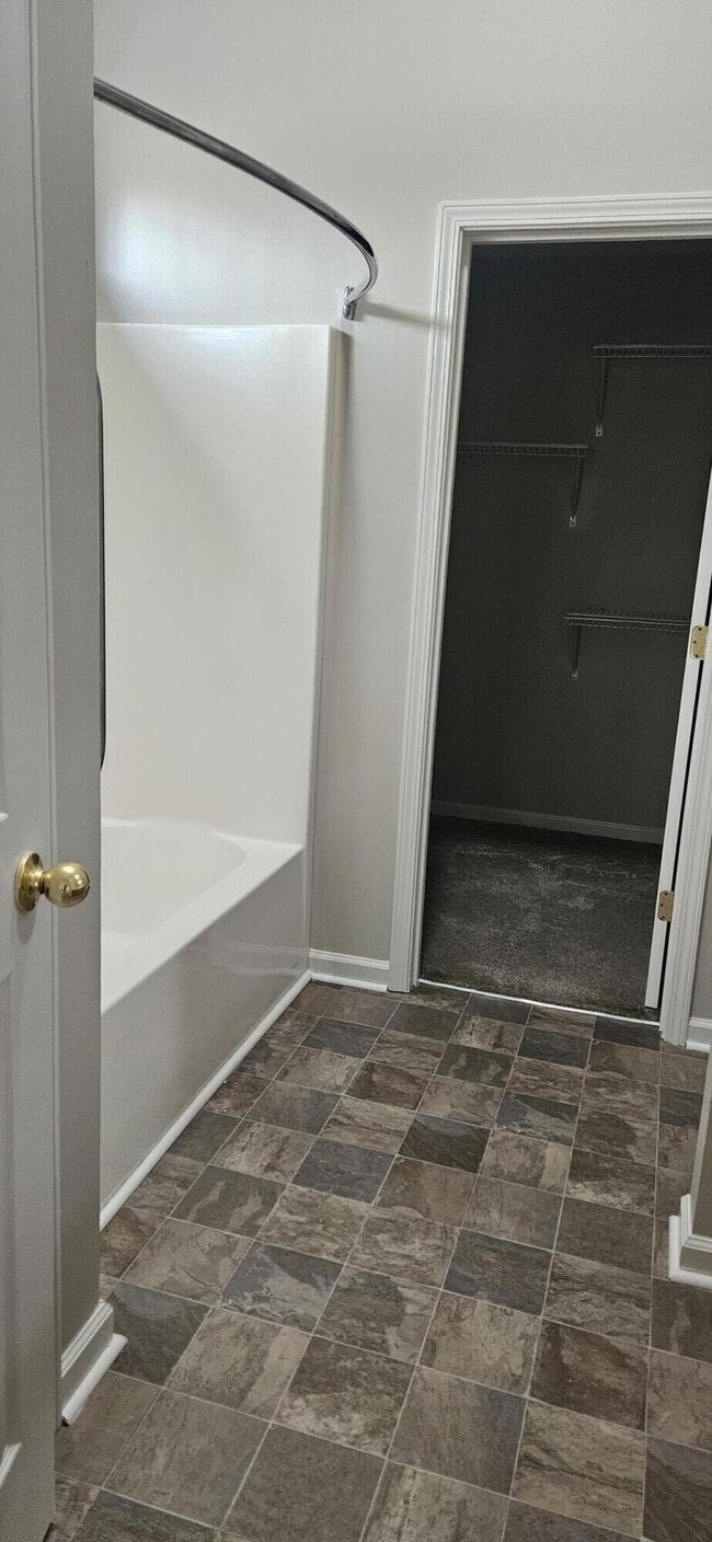 Photo - 1020 Bryce Point