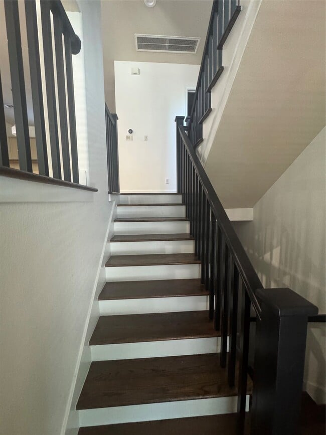 Photo - 1605 W 14th St