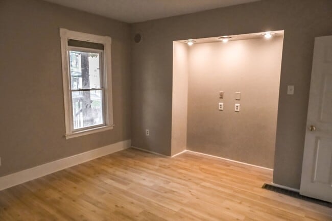 Photo - 605 Lansing St Unit Floor #1
