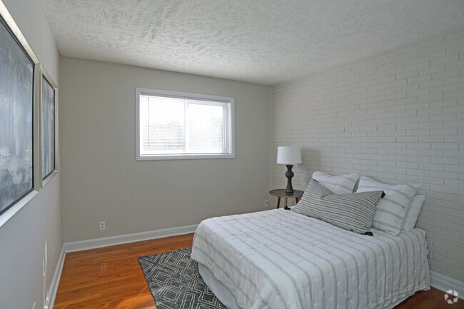 The Residences at Diamond Ridge