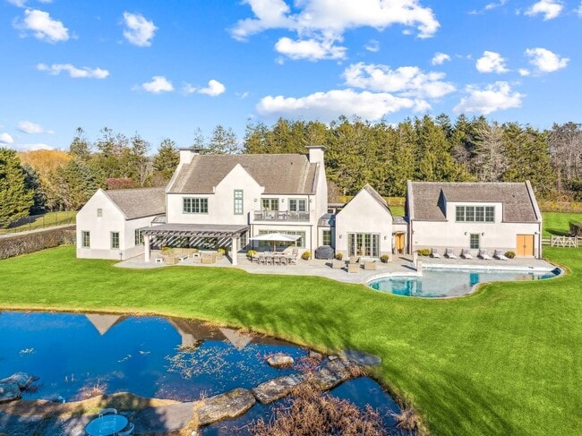 Building Photo - 110 Rose Hill Rd