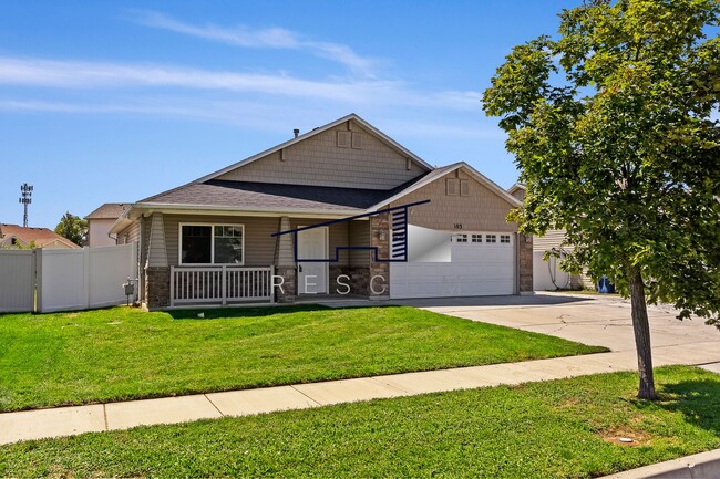 Updated Ogden 3 Bedroom 2 Bathroom Home! - Updated Ogden 3 Bedroom 2 Bathroom Home!