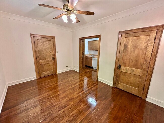 Photo - 2339 N. Geneva