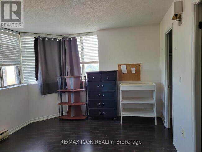 Photo - 695 Richmond St Unit 1211