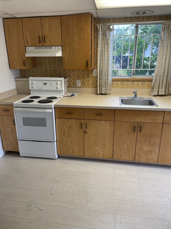 Photo - 3550 W 39th Ave