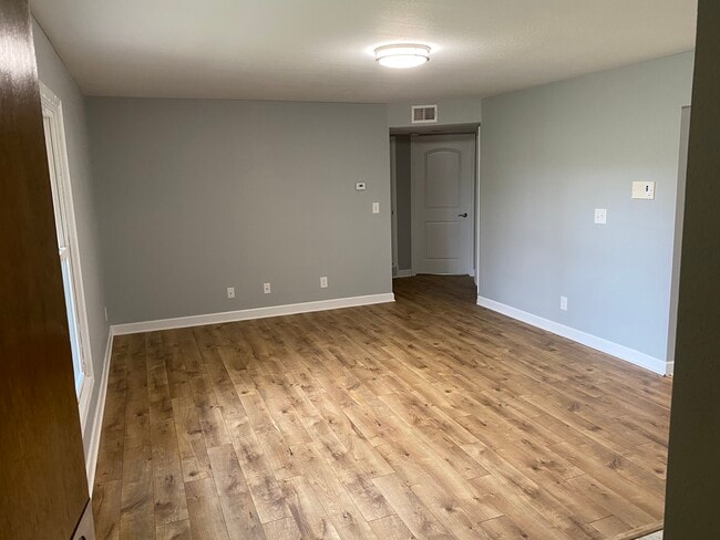 Living Room (from main entrance) - N114W16680 Crown Dr Unit 4