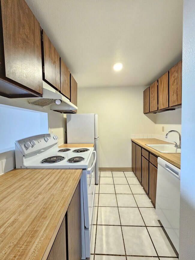 Photo - The Landing off Pines