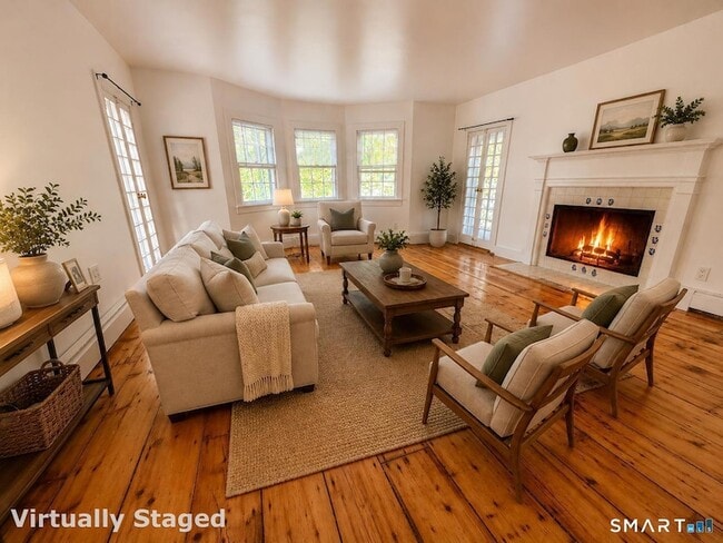 Photo - 154 Silvermine Ave