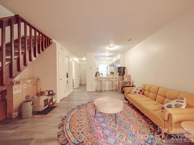 Photo - 4044 Briarhill Dr