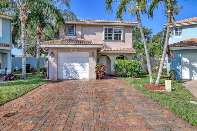 Building Photo - 3464 Commodore Ct