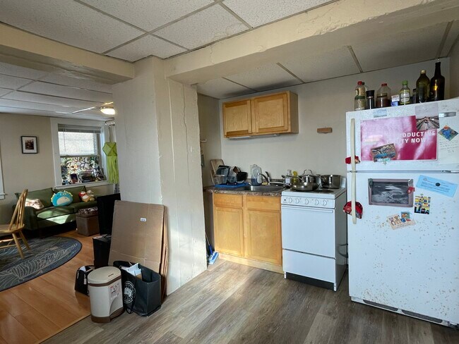 Photo - 67 Nottinghill Rd Unit B