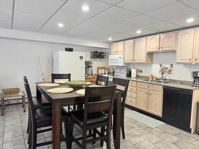 Photo - 6 St Anthonys Ln Unidad 2