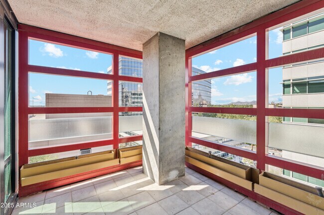 Photo - 4808 N 24th St Unidad 724