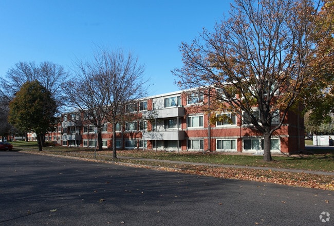 Bossen Park Apartments