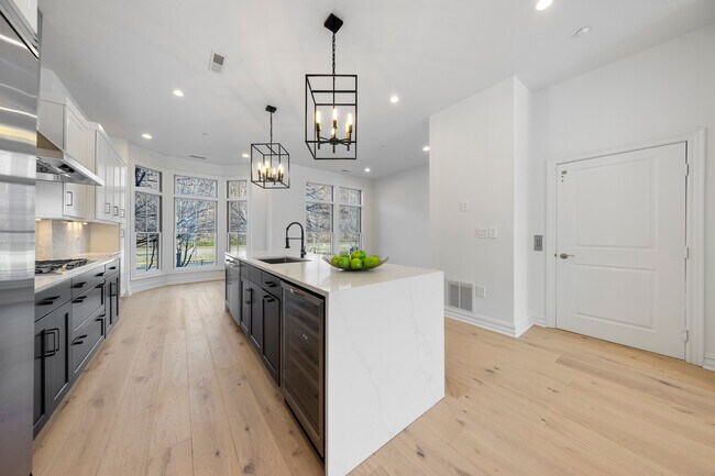 Photo - 11 Regency Pl