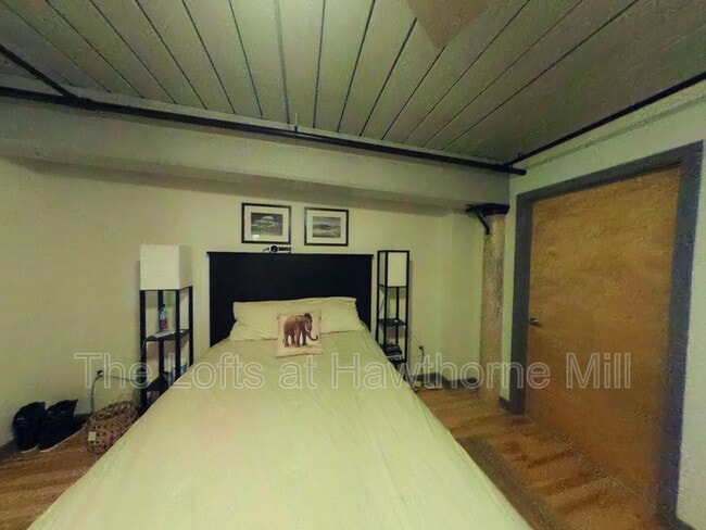 Photo - 1101 Hawthorne Ln Unidad Apt. 272