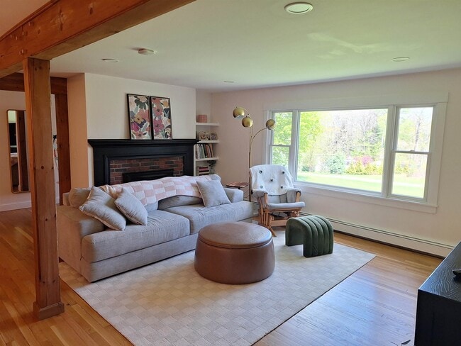 Photo - 103 Wentworth Rd