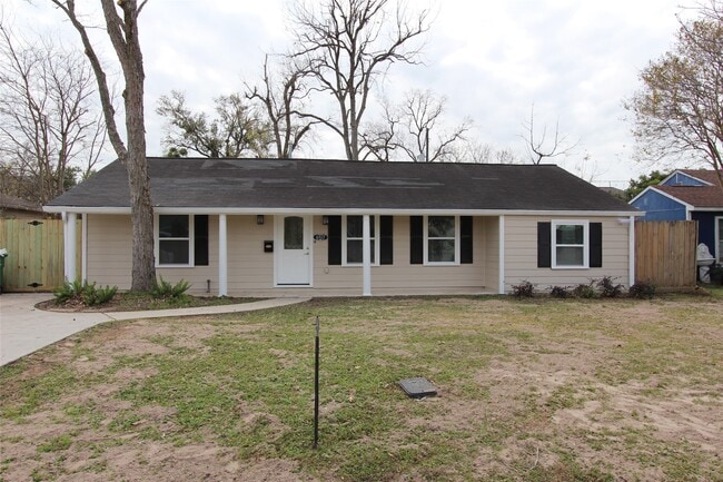 Building Photo - 6517 Sivley St