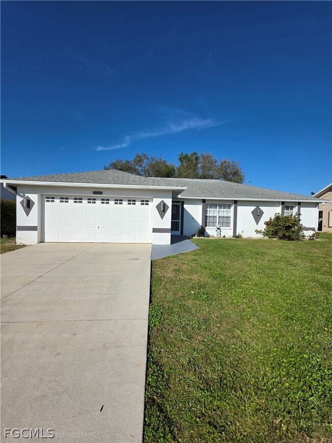 Building Photo - 2228 SE 19th Ave