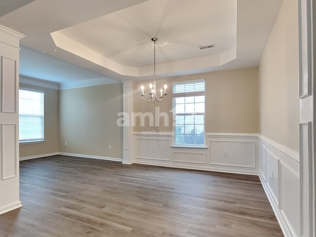 Photo - 1056 Whitlow Blvd