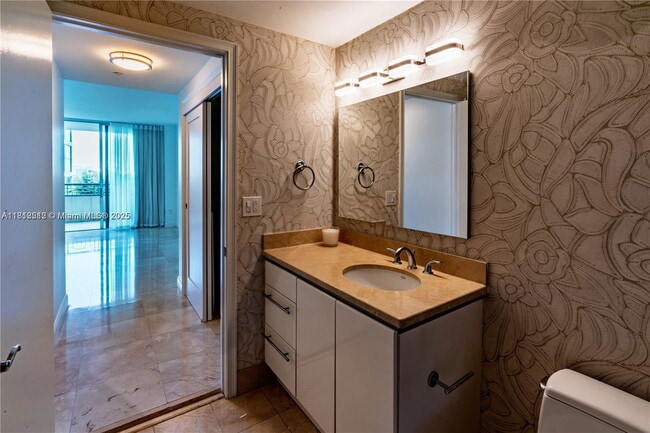 Photo - 3400 SW 27th Ave Unit 705