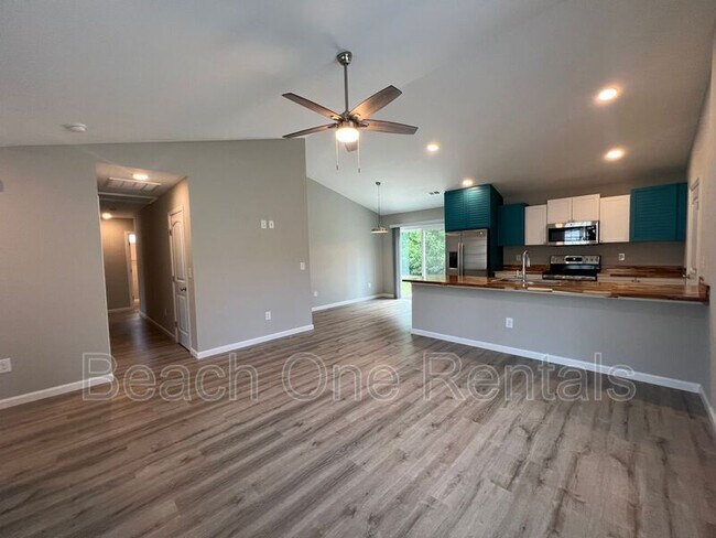 Photo - 4011 Cordoba Dr