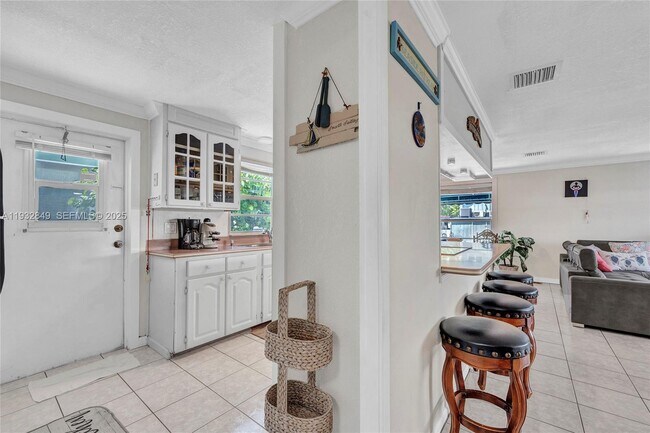 Photo - 203 Allen Ave