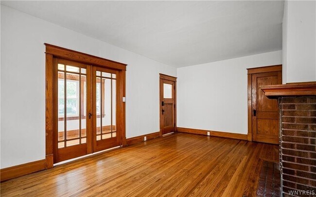 Photo - 33 Harding Rd