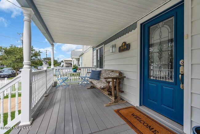 Photo - 308 16th Ave