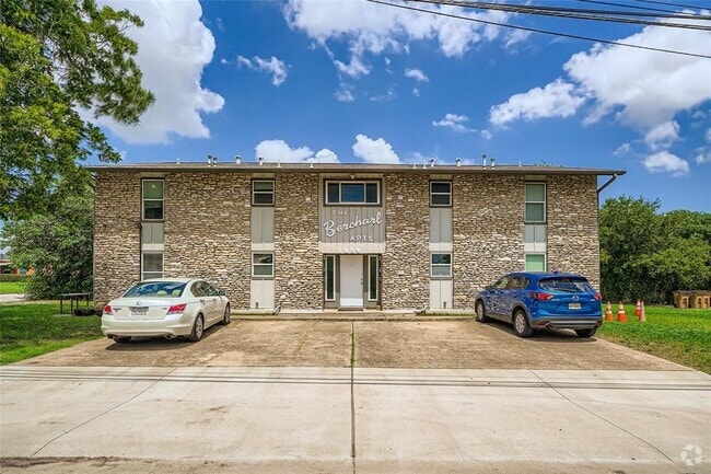 Building Photo - 1909 Leona St Unit 102 Rental