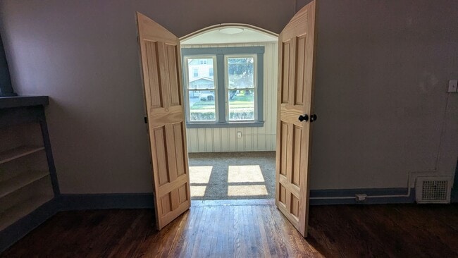 Photo - 1371 Stark Ave SW Unit 1