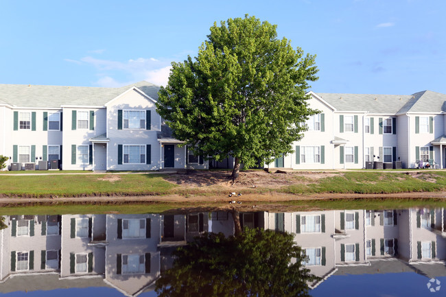 Stoddert Place - Stoddert Place Apartments