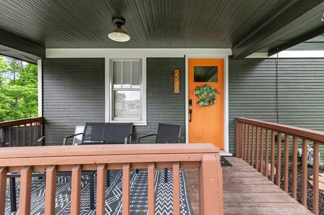 Photo - 2736 S 18 St